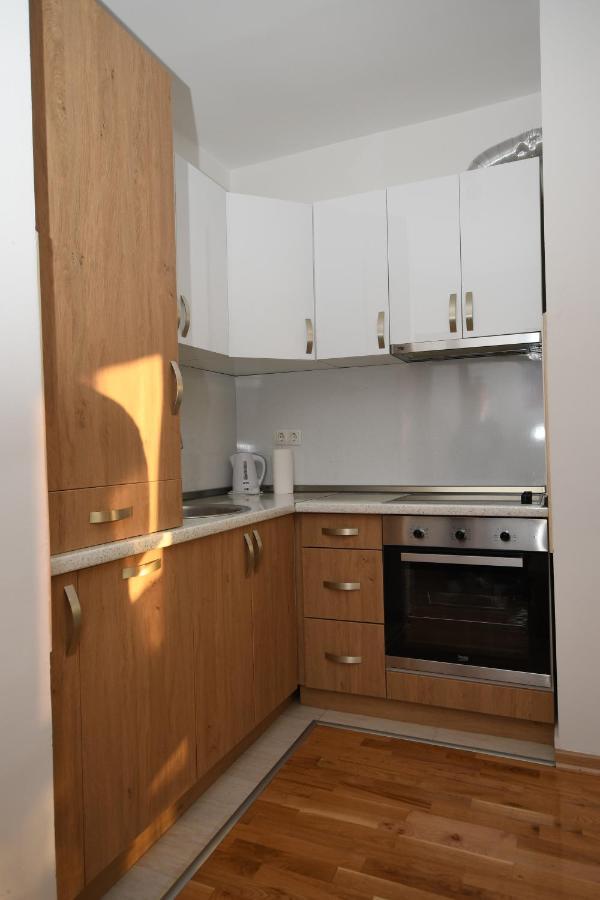 Sky Way Studio Apartment SJJ Buitenkant foto